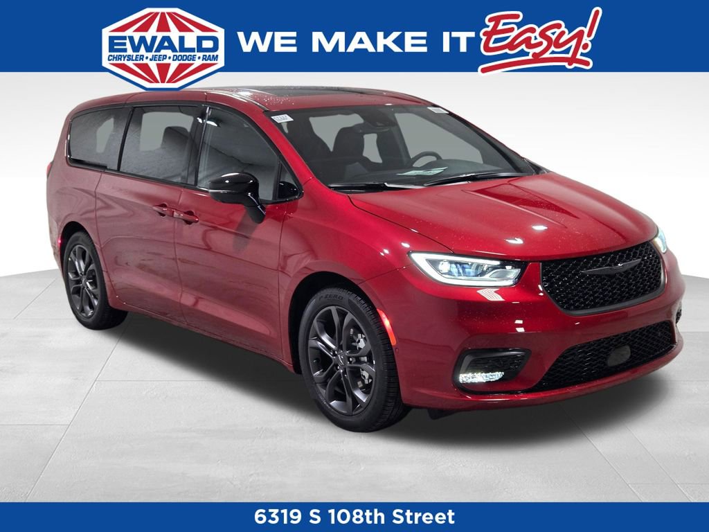 New 2026 Chrysler Pacifica Select image 15