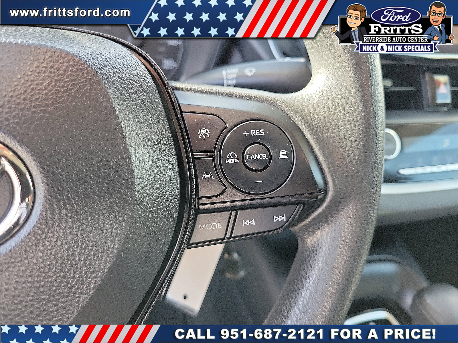 Used 2023 Toyota Corolla LE w/ Carpet Mat Package (TMS) image 7