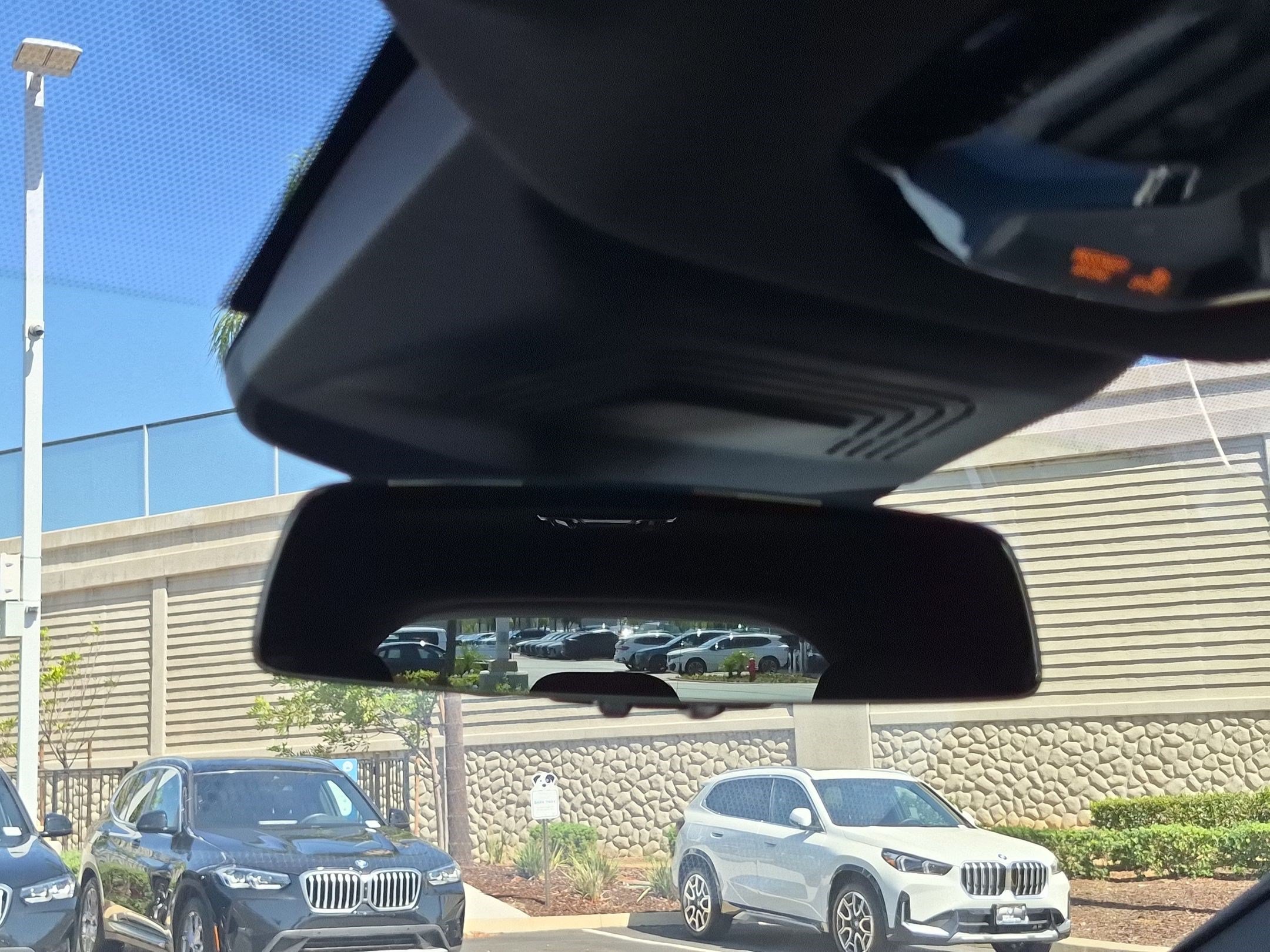 Certified 2024 BMW iX xDrive50 w/ Premium Package AWD/4WD image 27