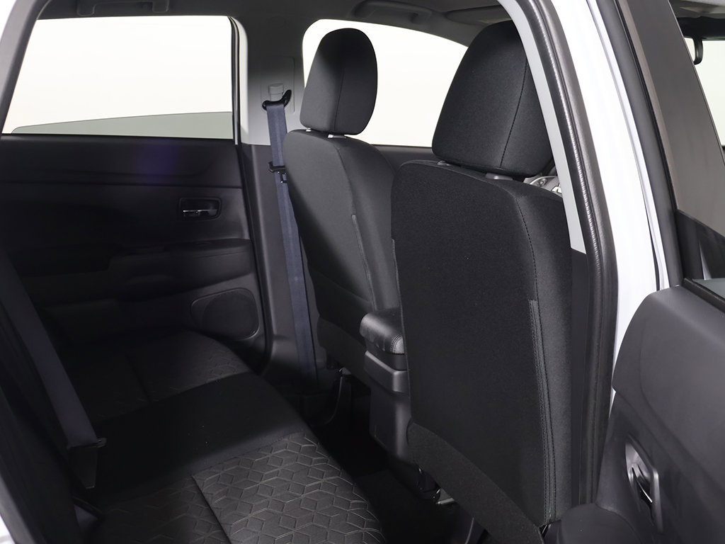 New 2027 Mitsubishi Outlander Sport ES AWD/4WD image 24