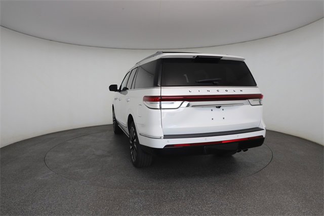 Used 2024 Lincoln Navigator Black Label image 13