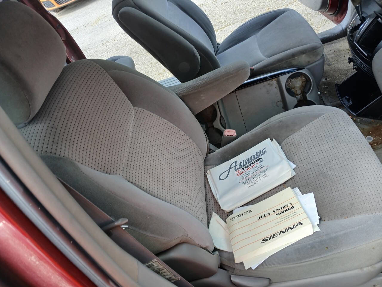 Used 2005 Toyota Sienna LE image 13