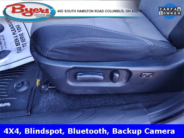 Used 2020 Toyota Tacoma TRD Off-Road image 14