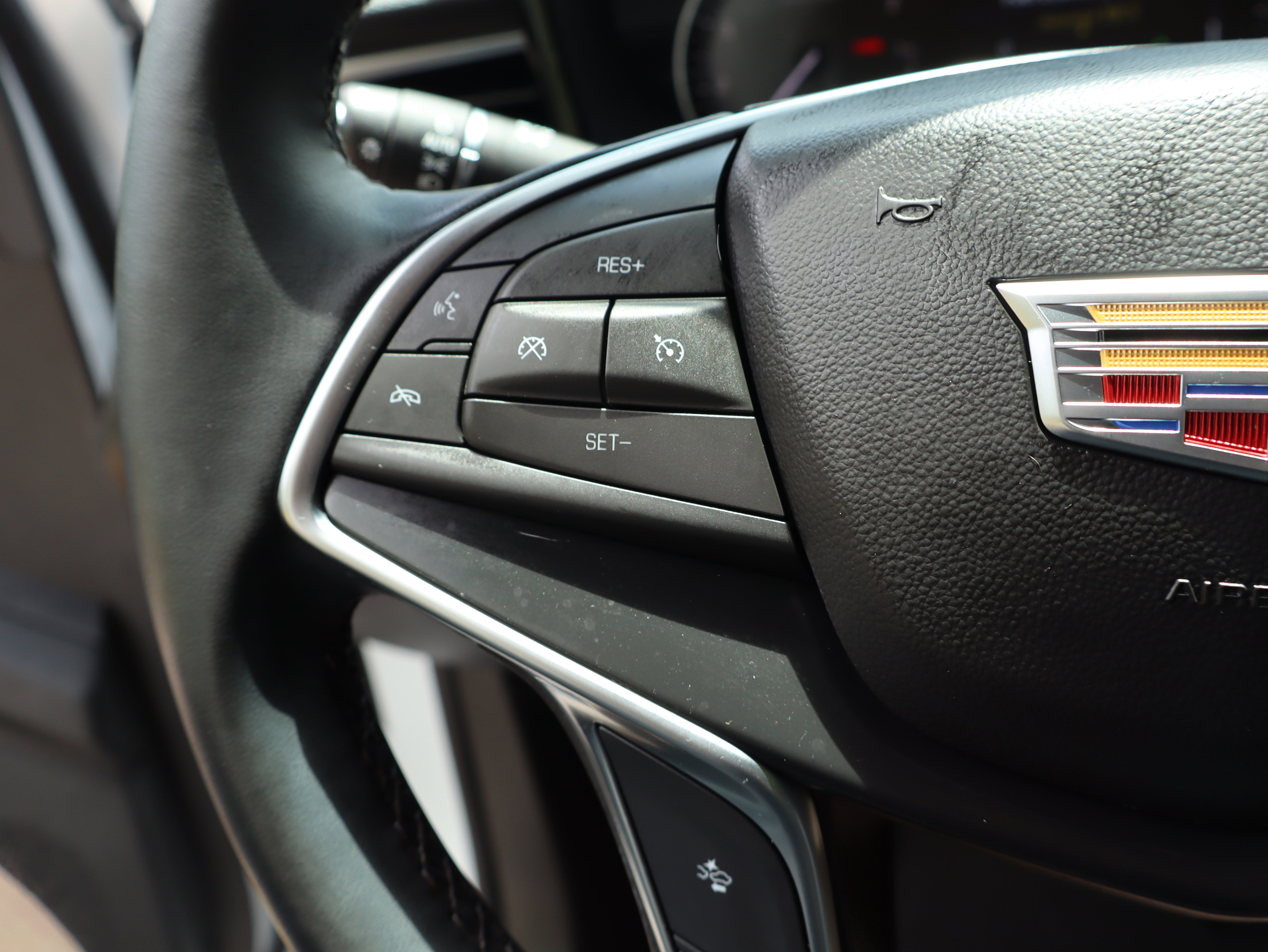 Certified 2024 Cadillac XT5 Luxury FWD image 19