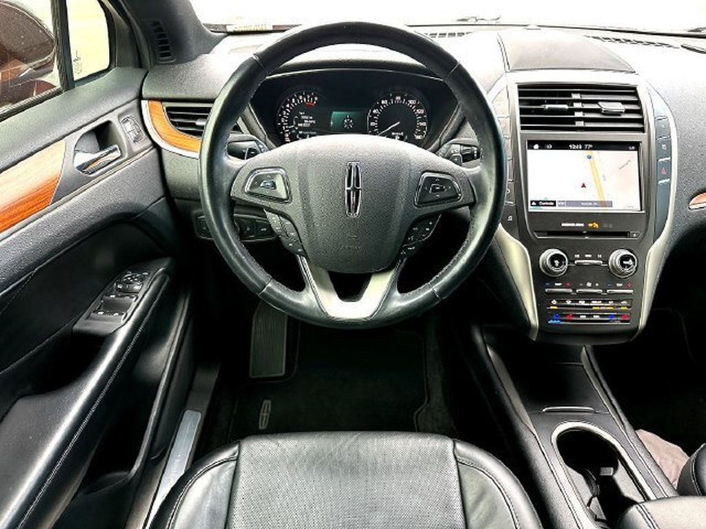 Used 2017 Lincoln MKC Reserve FWD image 21