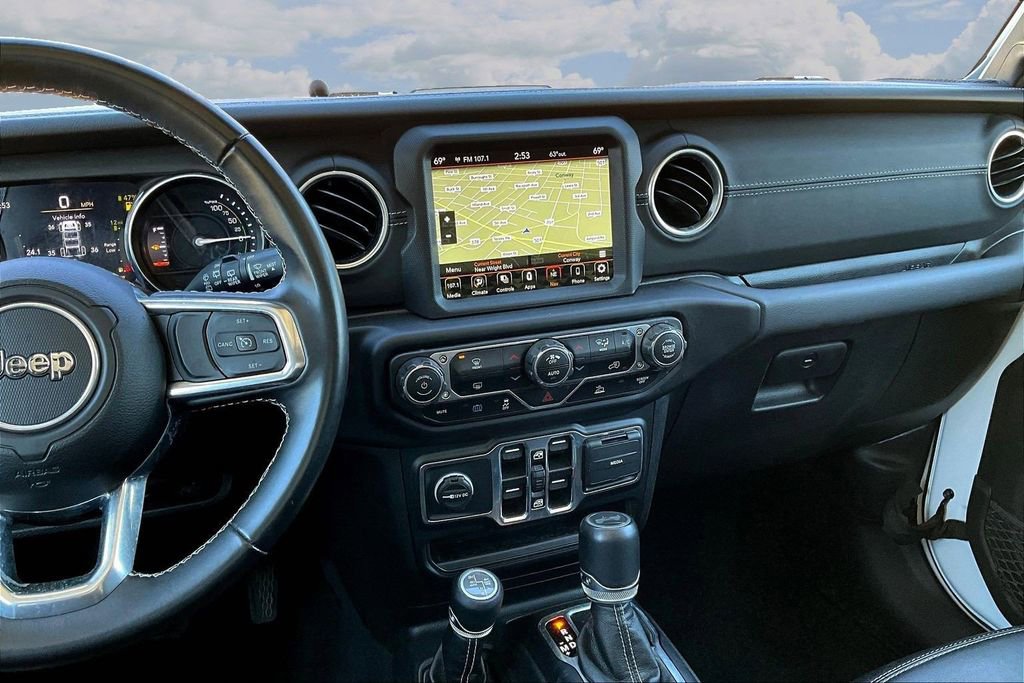 Used 2022 Jeep Wrangler Unlimited Sahara image 11