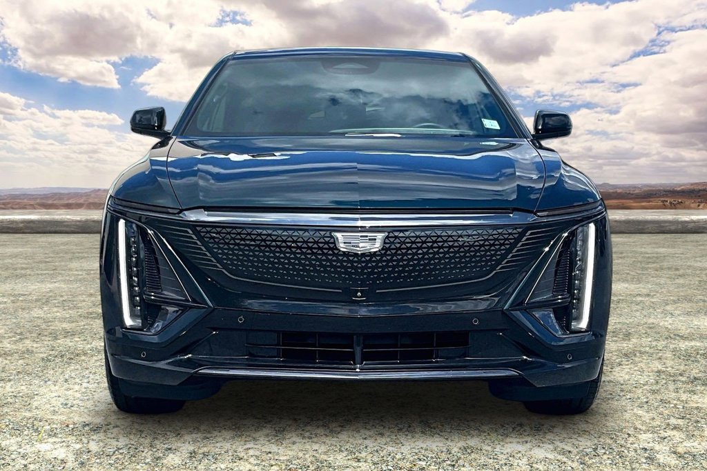 Certified 2024 Cadillac Lyriq Sport AWD/4WD image 2