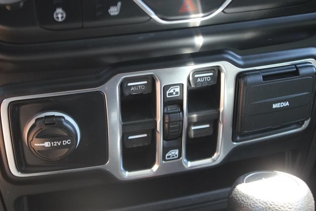 Used 2019 Jeep Wrangler Unlimited Sport S AWD/4WD image 8
