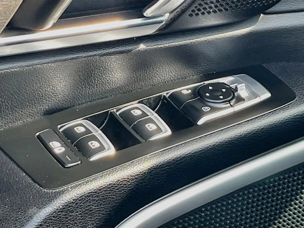 Used 2021 Kia Telluride EX w/ EX Premium Package FWD image 18
