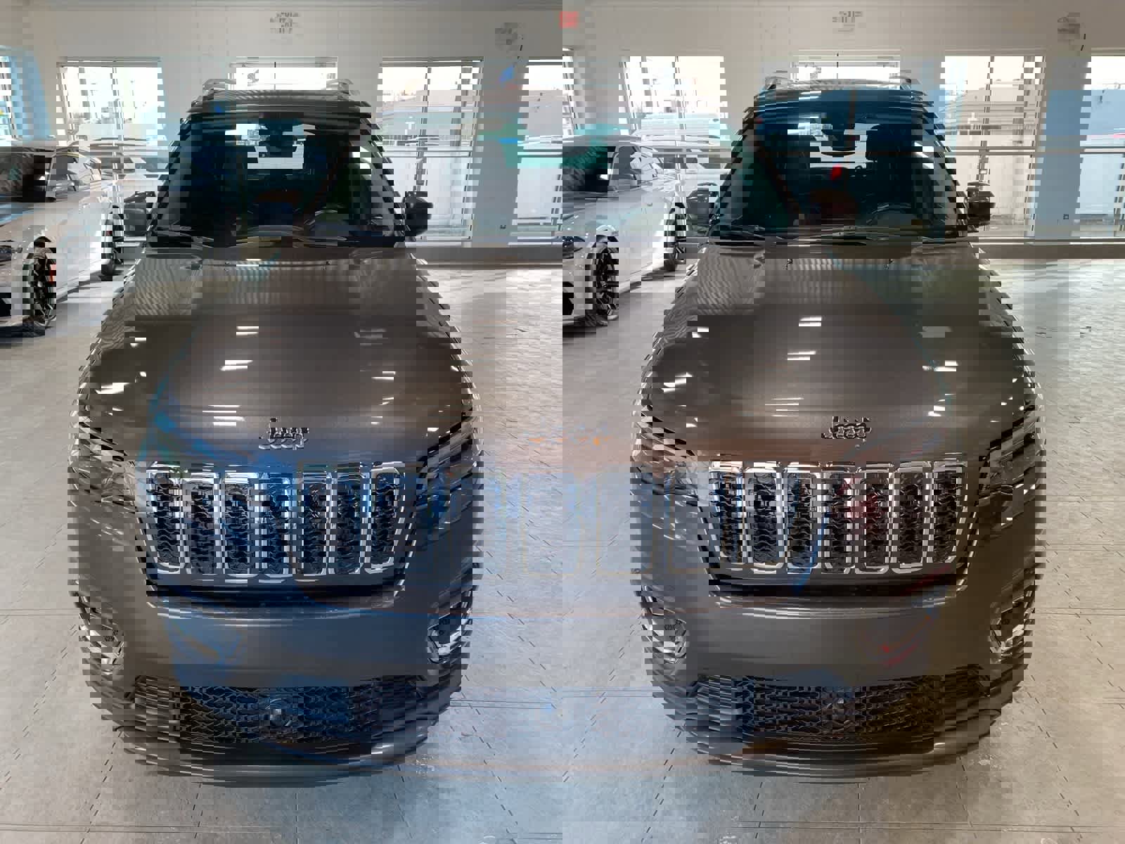 Used 2021 Jeep Cherokee Latitude Lux w/ Comfort/Convenience Group image 8