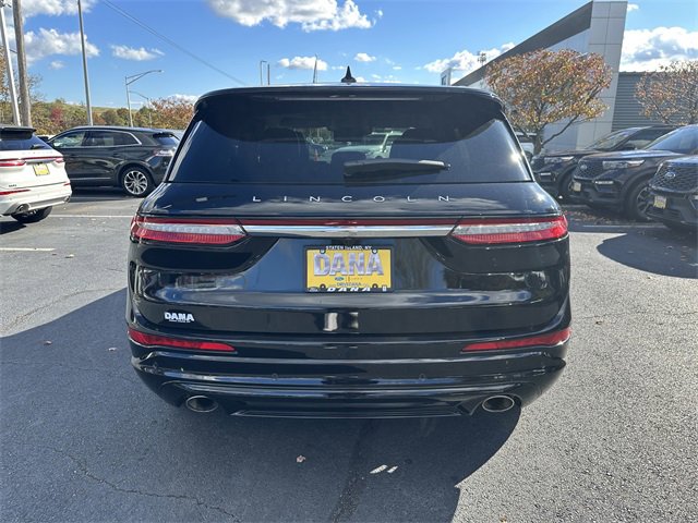 Certified 2023 Lincoln Corsair Reserve w/ Equipment Group 201A image 6