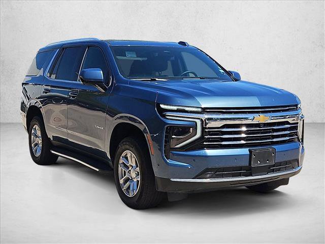 Used 2025 Chevrolet Tahoe LT RWD image 3