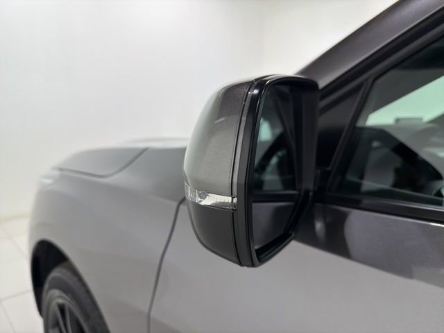 Certified 2025 Acura RDX SH-AWD image 9