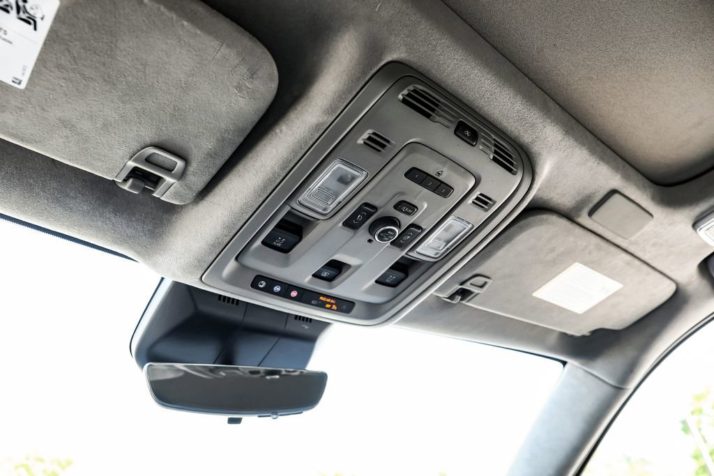 Used 2023 Cadillac Escalade Sport Platinum w/ LPO, ONYX Package image 24