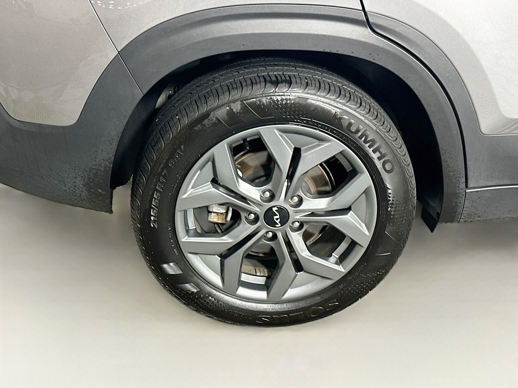 Used 2026 Kia Seltos LX AWD/4WD image 11