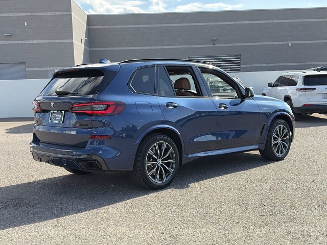 Used 2022 BMW X5 M50i AWD/4WD image 6