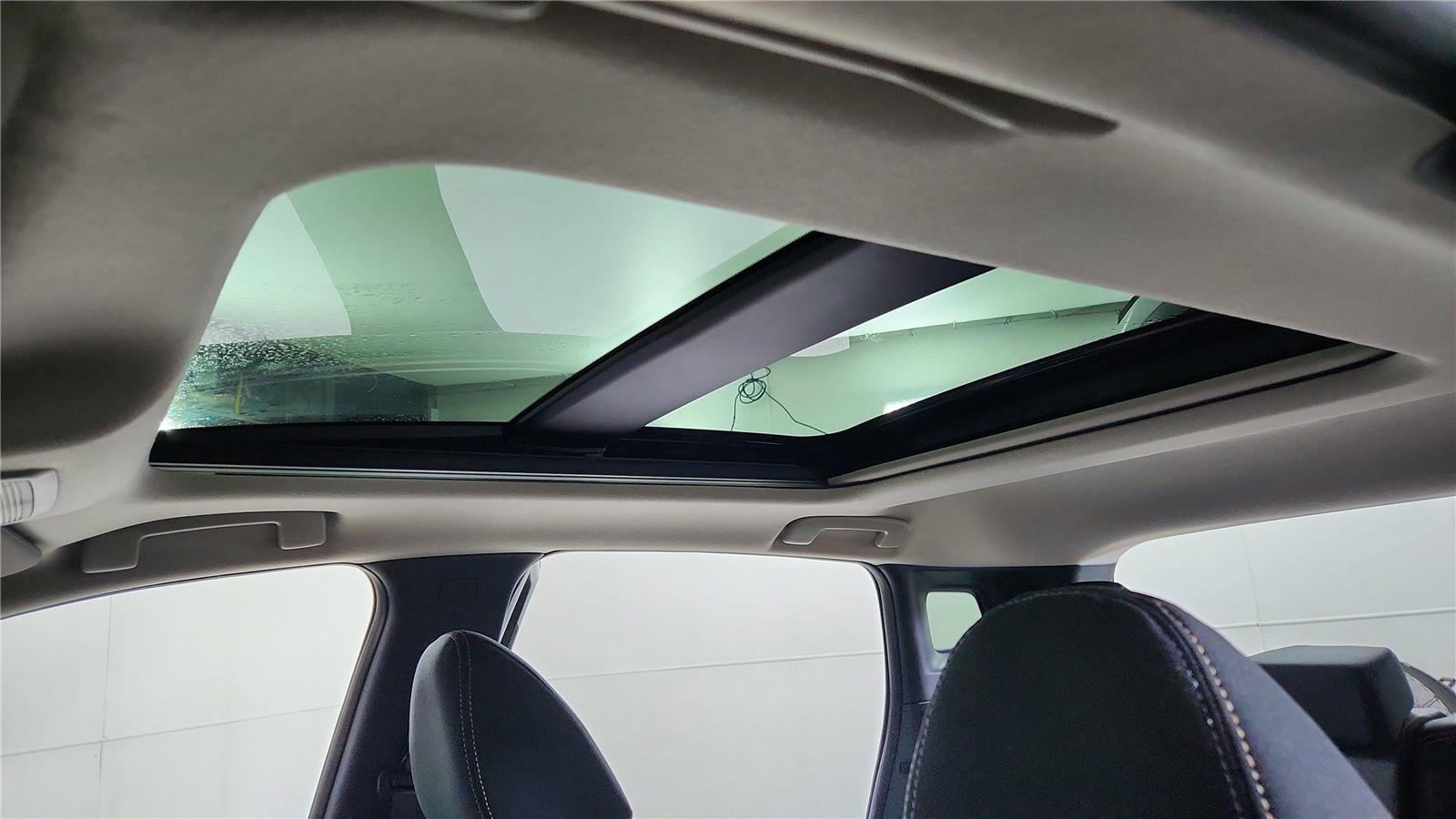 New 2026 Nissan Kicks SV w/ SV Premium Package image 18