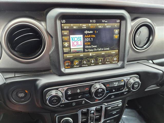 Used 2023 Jeep Gladiator Sport AWD/4WD image 16