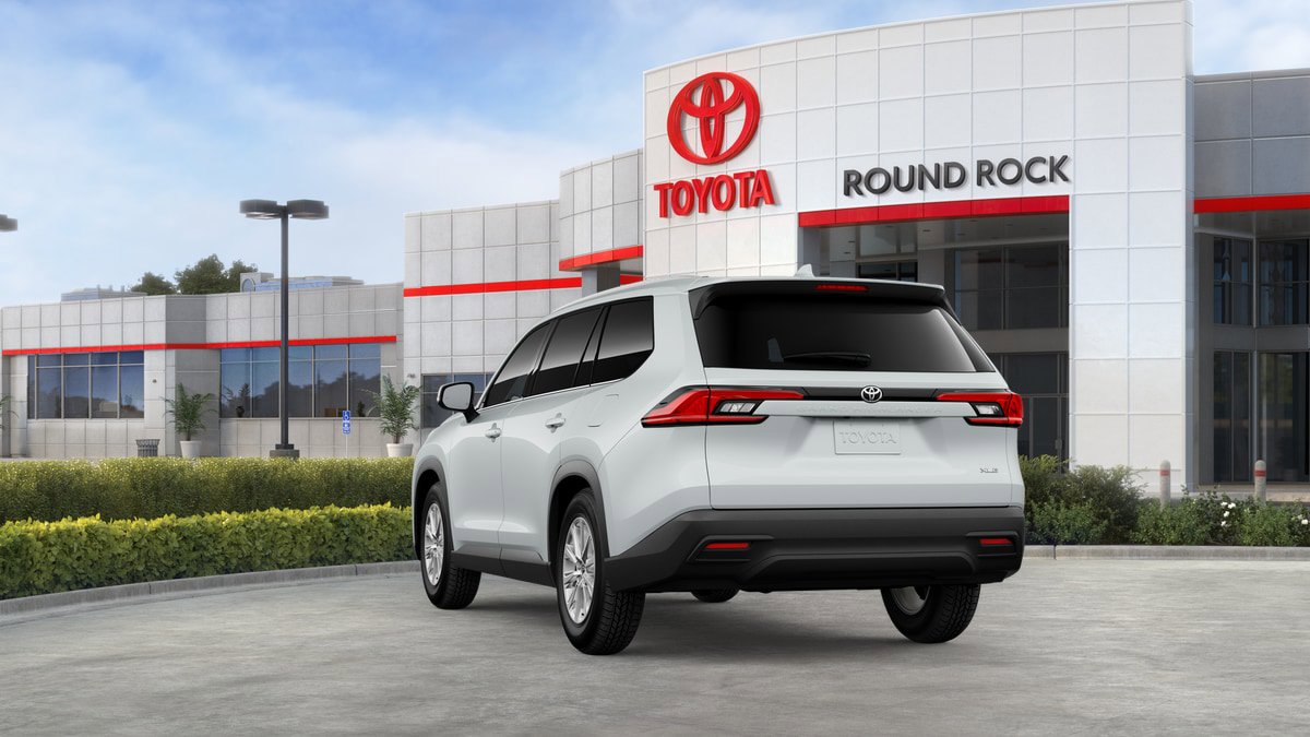 New 2026 Toyota Grand Highlander FWD image 7