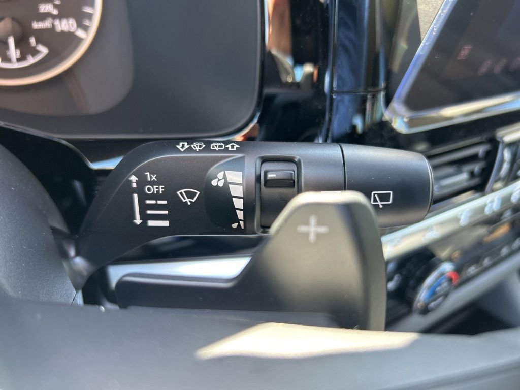 New 2026 Nissan Pathfinder SV image 30