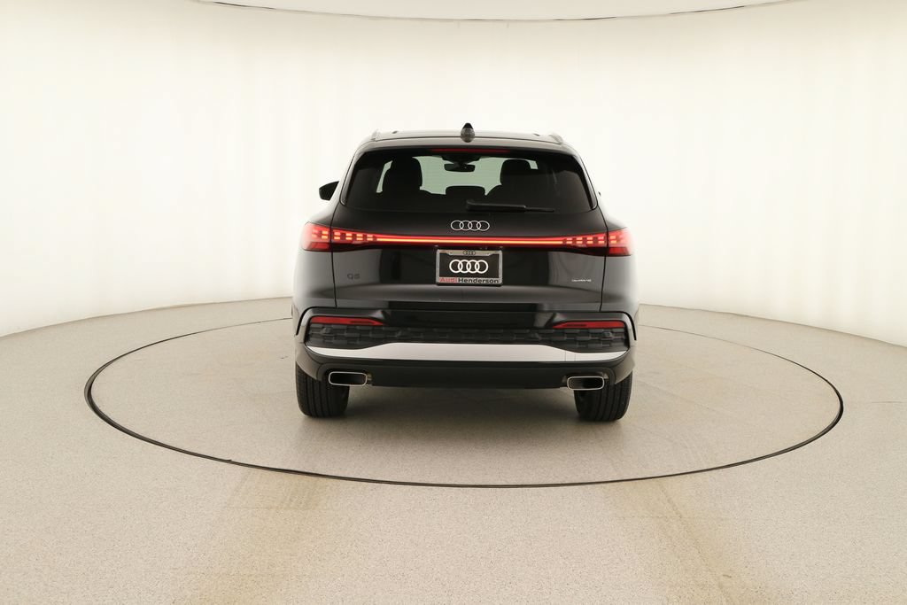 Certified 2025 Audi Q5 Premium AWD/4WD image 5