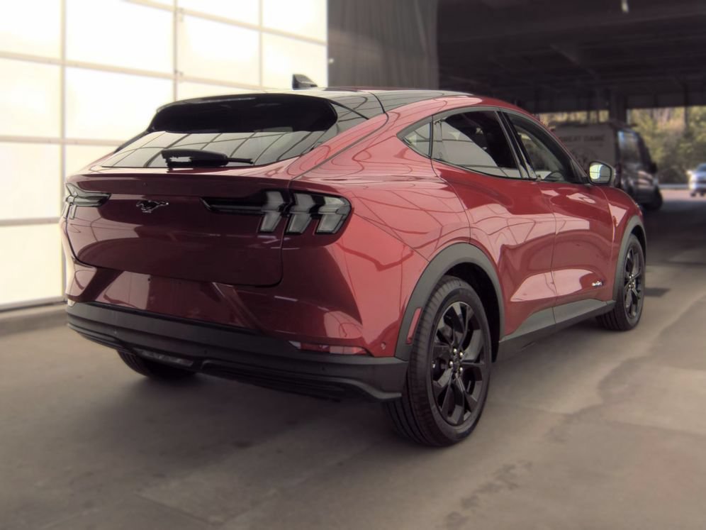 Used 2024 Ford Mustang Mach-E Select w/ Comfort Package Lite AWD/4WD image 5