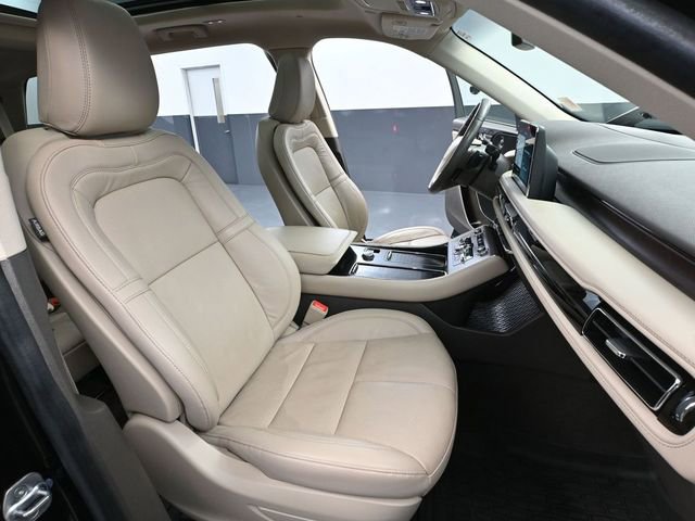 Used 2022 Lincoln Aviator Reserve w/ Elements Package Plus image 53