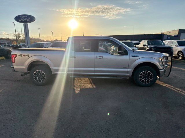 Used 2015 Ford F150 XLT w/ Equipment Group 302A Luxury AWD/4WD image 11