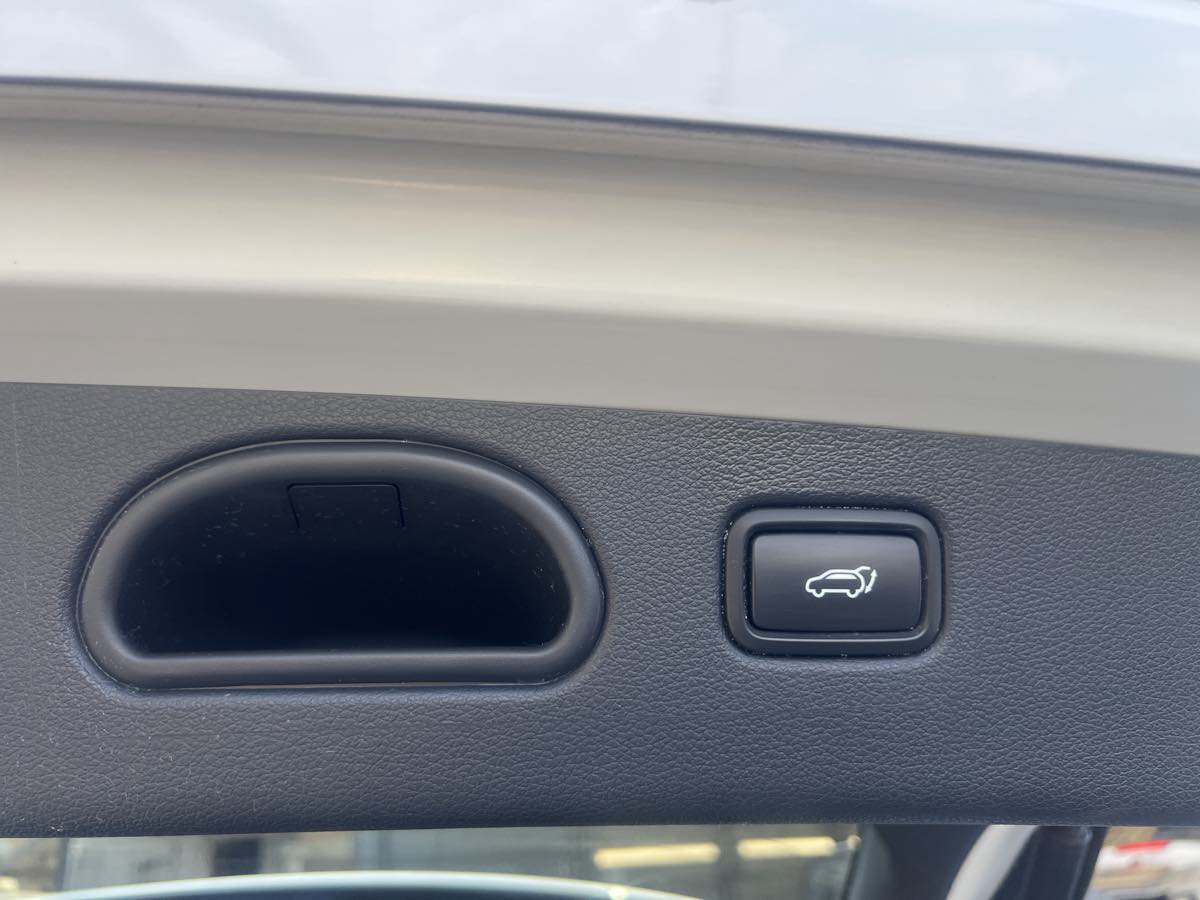 Used 2018 Hyundai Tucson Value w/ Cargo Package FWD image 13