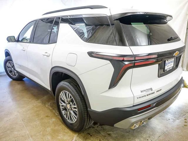 New 2026 Chevrolet Traverse LT w/ LPO, Floor Liner Package AWD/4WD image 7