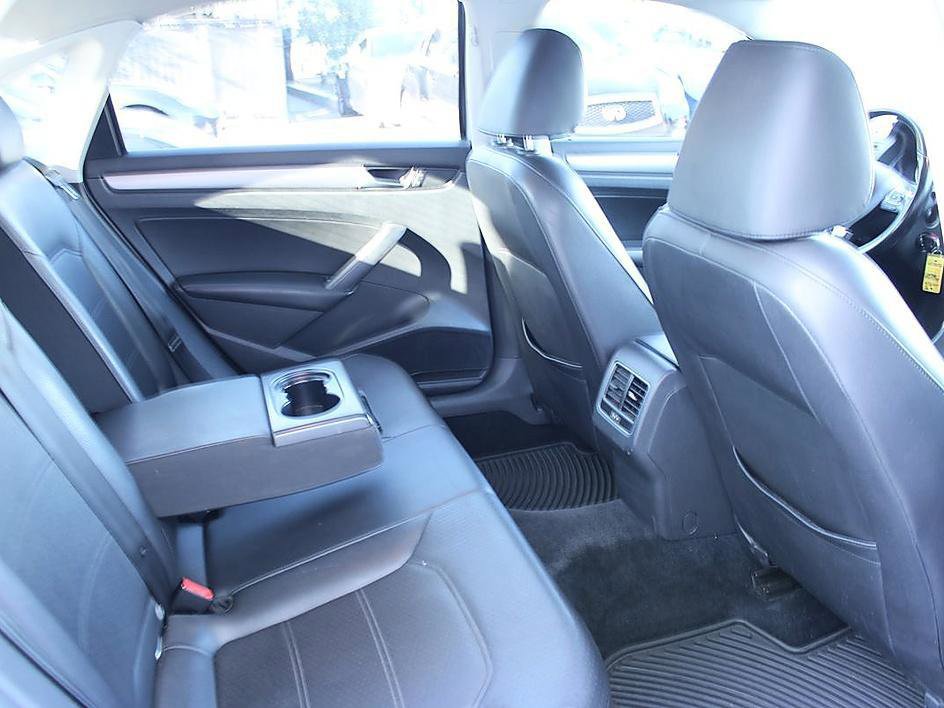 Used 2014 Volkswagen Passat 1.8T SE image 15