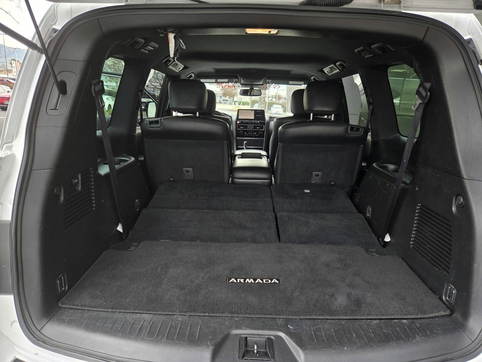Used 2023 Nissan Armada SL w/ Midnight Edition Package image 26