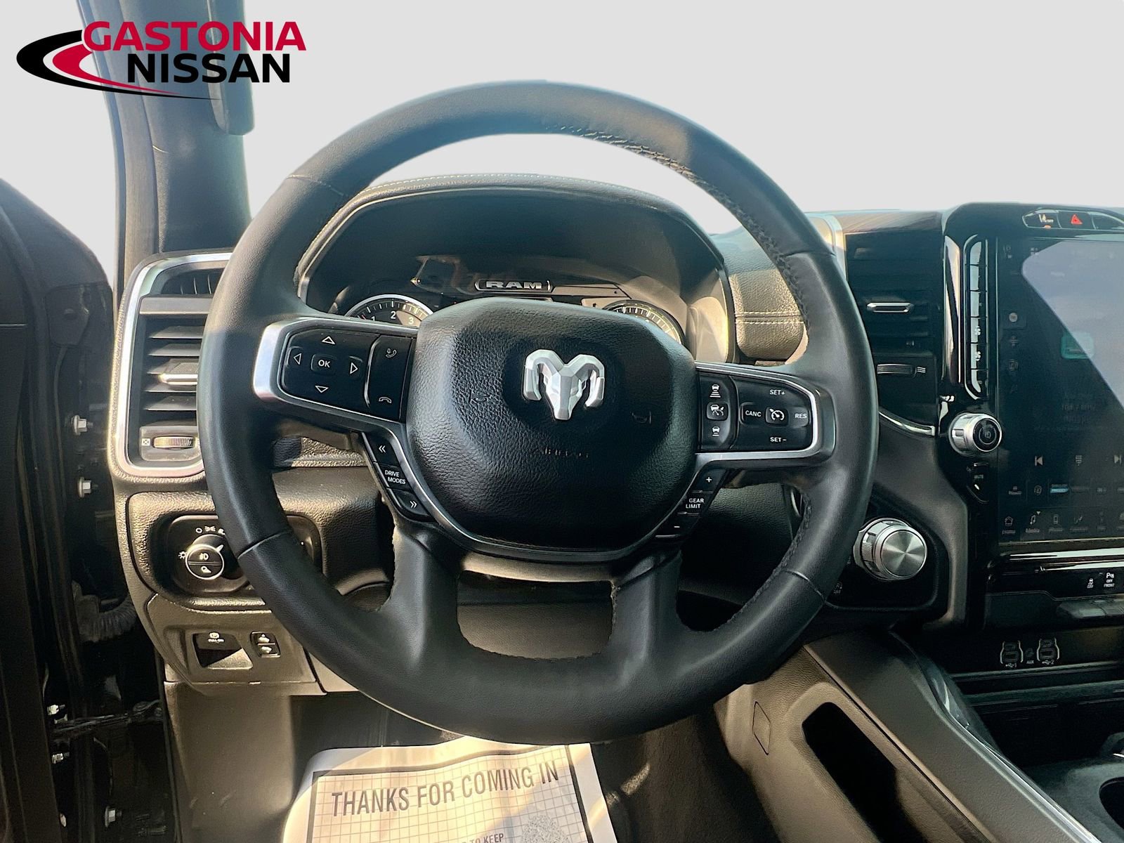 Used 2025 RAM 1500 Laramie image 14