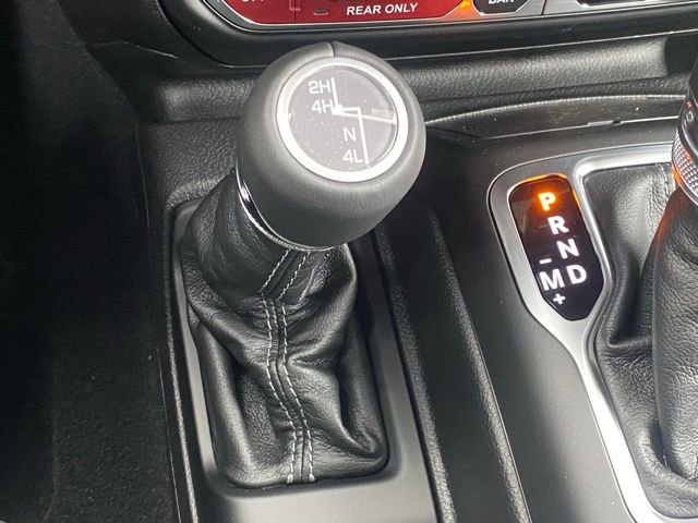 New 2026 Jeep Wrangler Unlimited Rubicon w/ Safety Group image 25