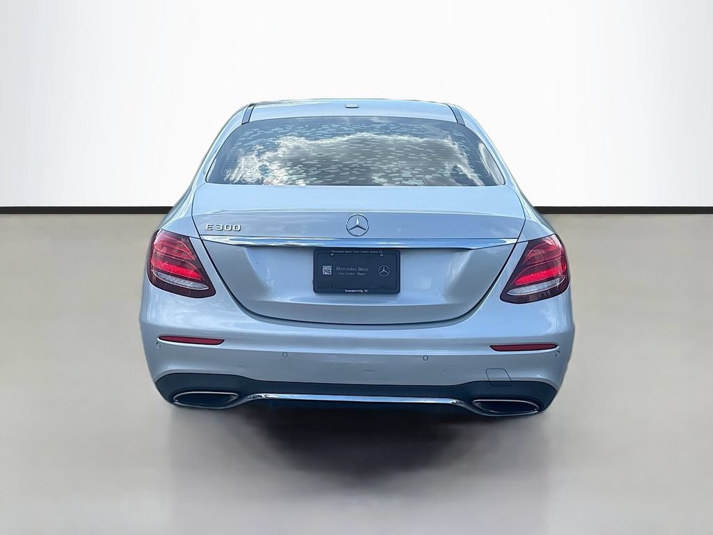 Used 2018 Mercedes-Benz E 300 image 4