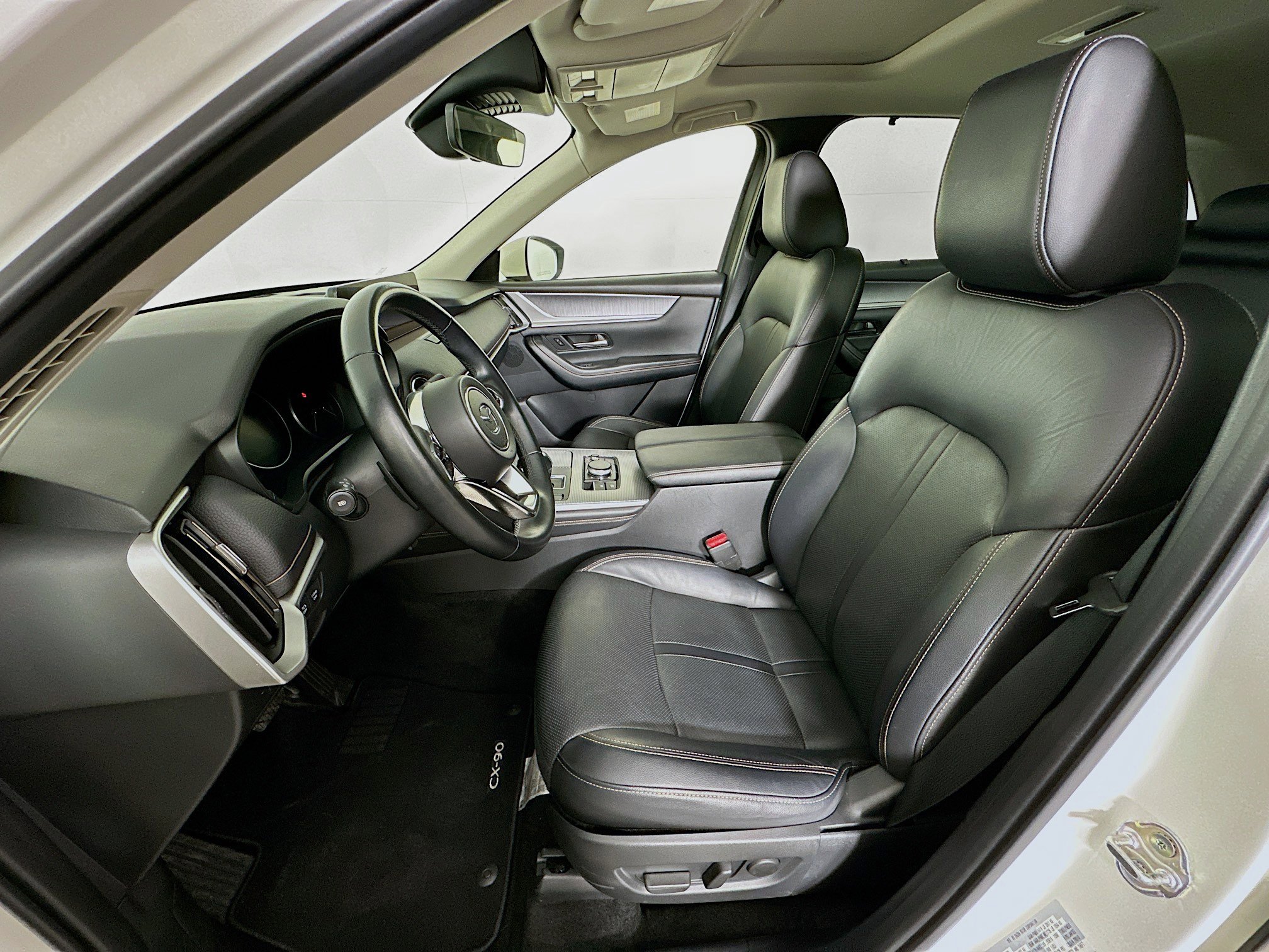 Used 2024 MAZDA CX-90 3.3 Turbo w/ Preferred Plus image 13