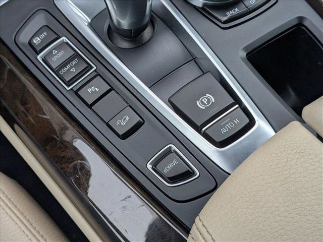 Used 2018 BMW X5 xDrive40e w/ Driving Assistance Package image 13