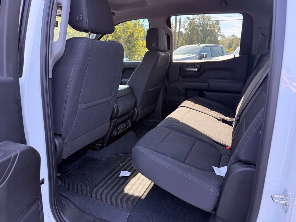 Used 2021 Chevrolet Silverado 1500 LT w/ Z71 Off-Road Package AWD/4WD image 16