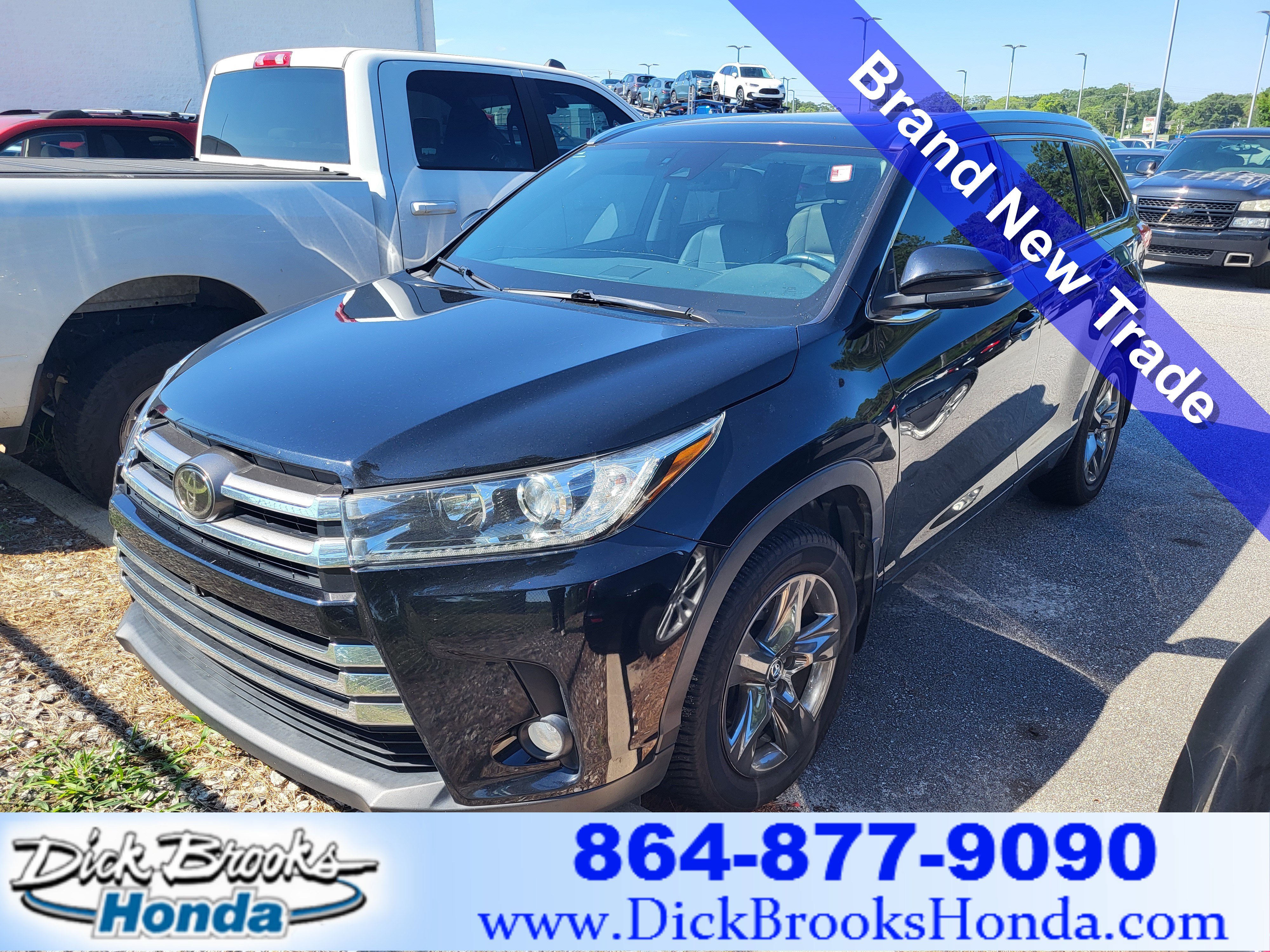Used 2017 Toyota Highlander Limited Platinum