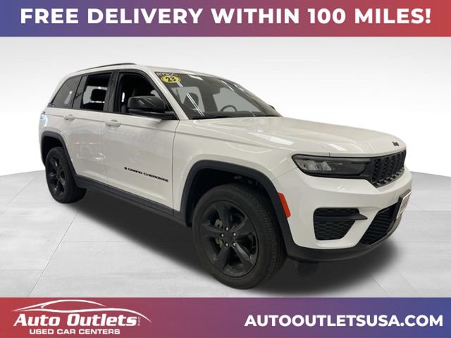 Used 2023 Jeep Grand Cherokee Altitude