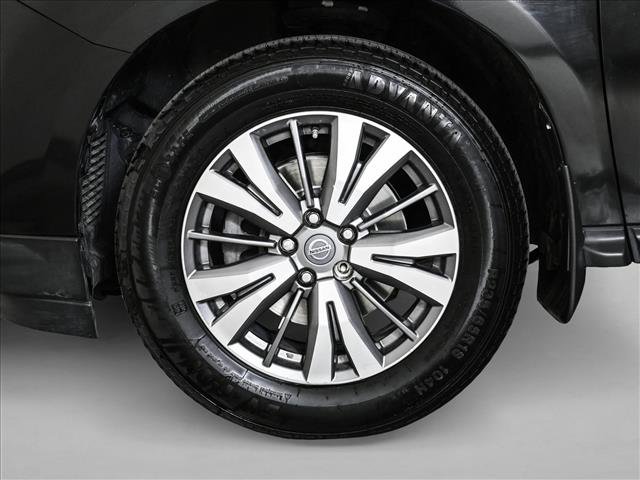Used 2019 Nissan Pathfinder S image 25