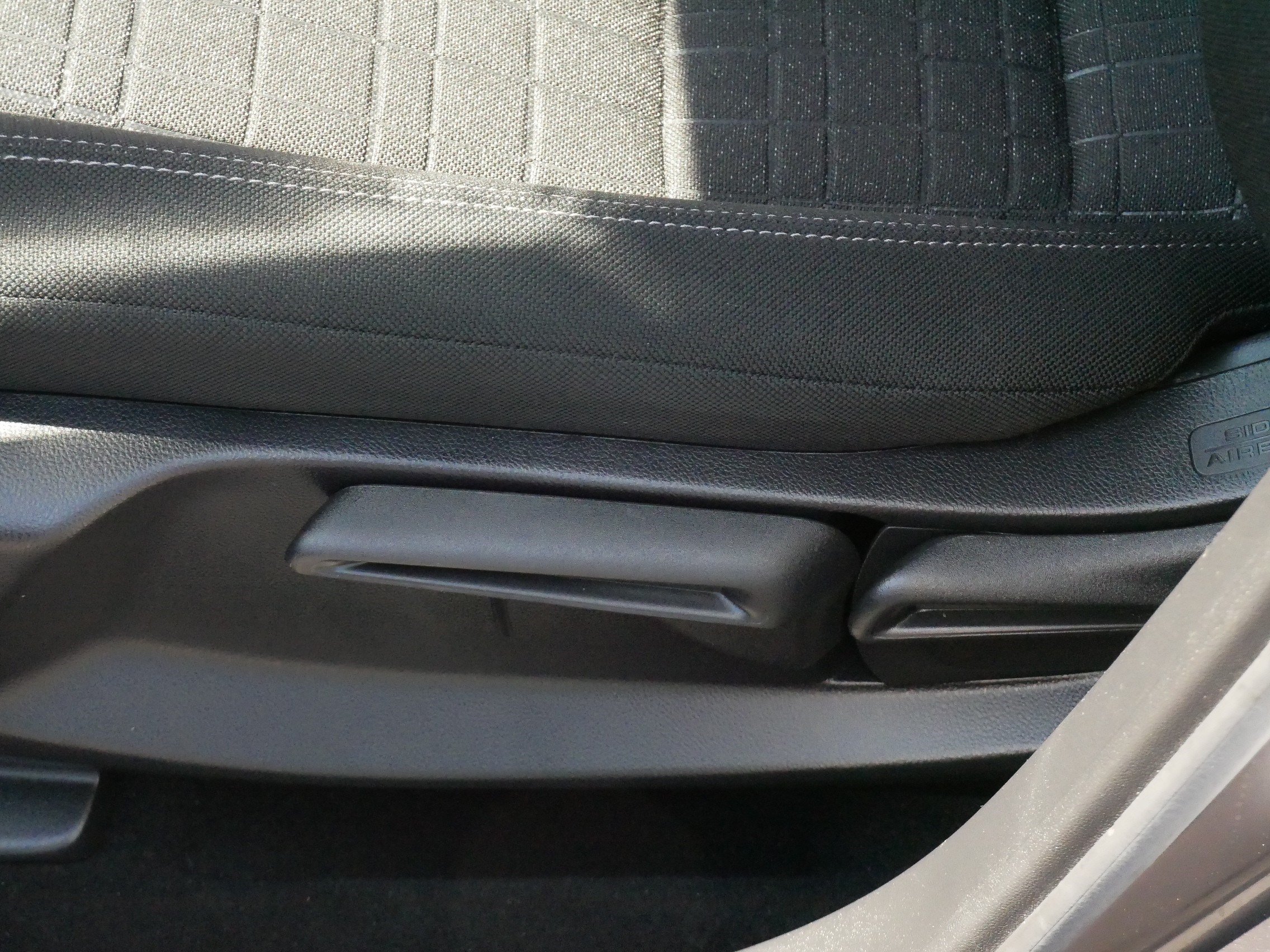 Used 2024 Honda HR-V LX image 20