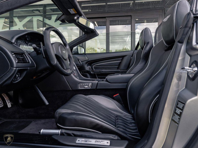 Used 2016 Aston Martin DB9 GT image 21