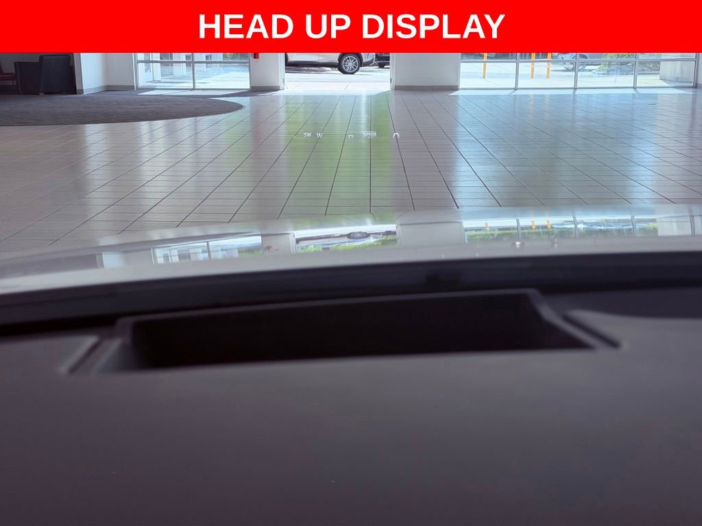 Used 2025 Lexus ES 300h w/ Technology Package FWD image 10