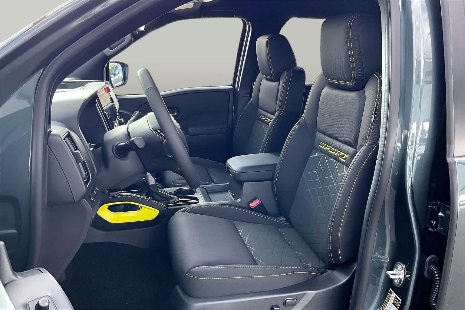 New 2027 Nissan Frontier SV RWD image 15