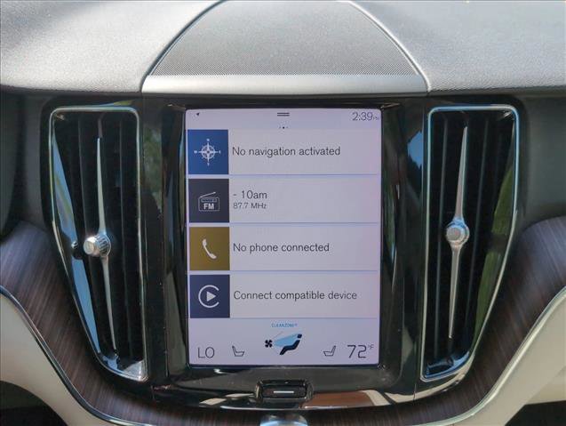 Used 2021 Volvo XC60 T8 Inscription Expression w/ Climate Package image 11