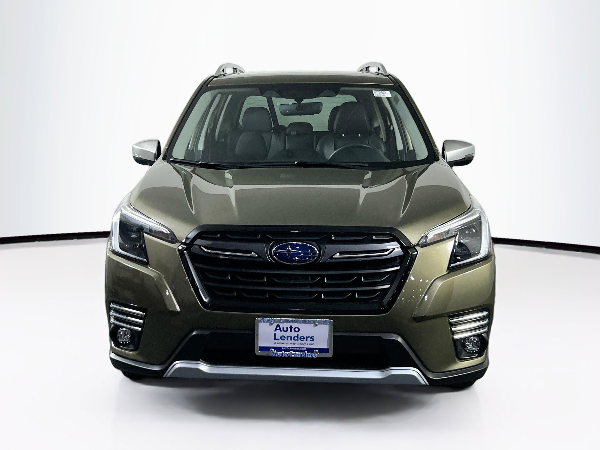 Used 2022 Subaru Forester Touring AWD/4WD image 2