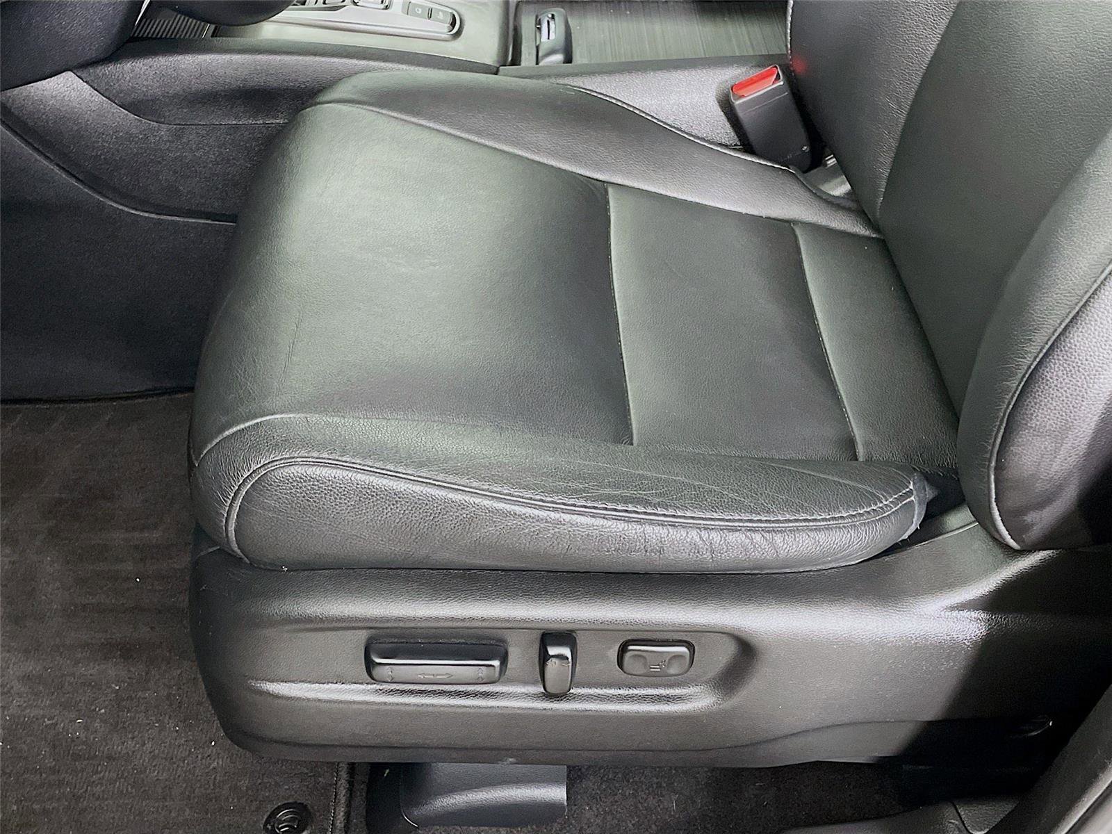 Used 2021 Honda Pilot Special Edition image 24