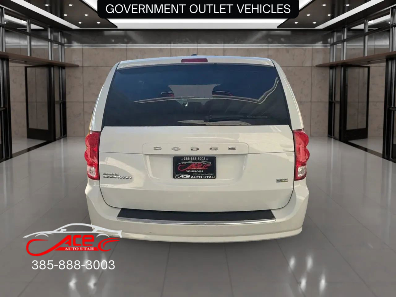 Used 2017 Dodge Grand Caravan SE w/ UConnect Hands-Free Group image 6