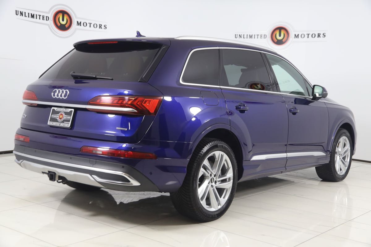 Used 2023 Audi Q7 3.0T Premium Plus w/ Premium Plus Package AWD/4WD image 3